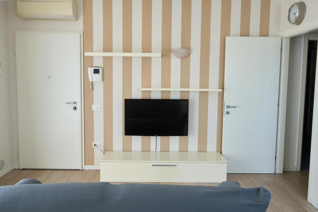 Appartamento Nico Per Famiglie-Lido Di Jesolo-Piazza Trieste Dış mekan fotoğraf